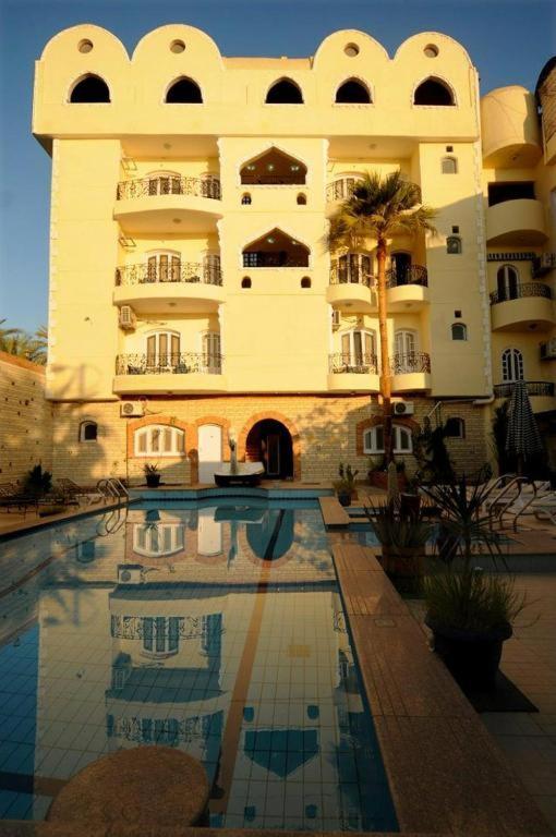 Nile Valley Hotel Luxor Esterno foto